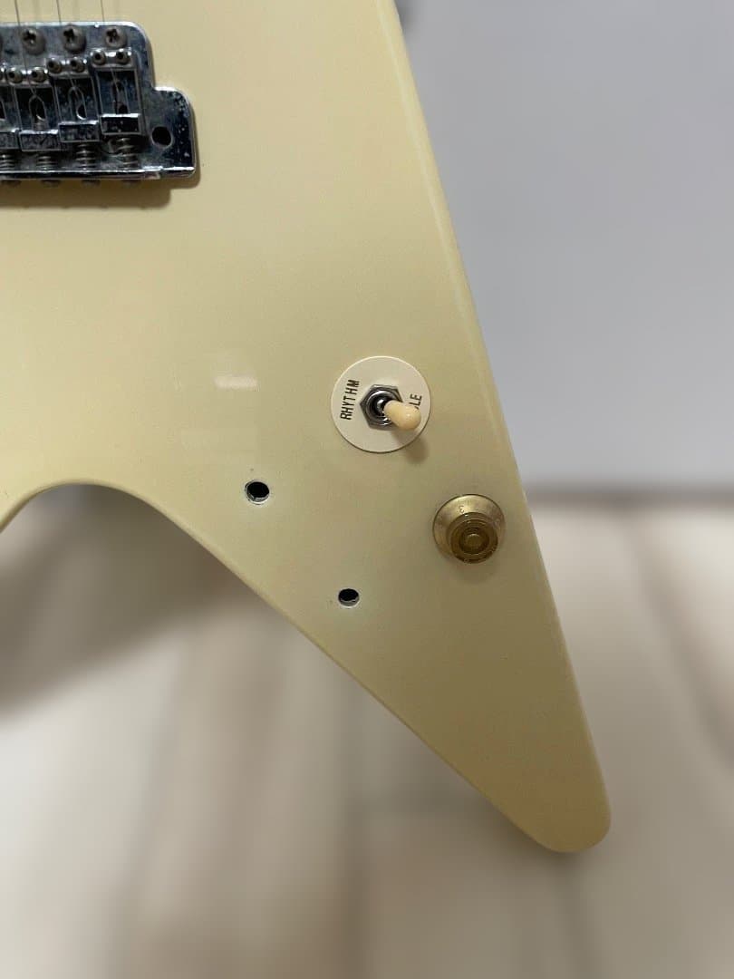 【手渡し限定】中古　ESP 「S.A.T.O」ランディー フライングV