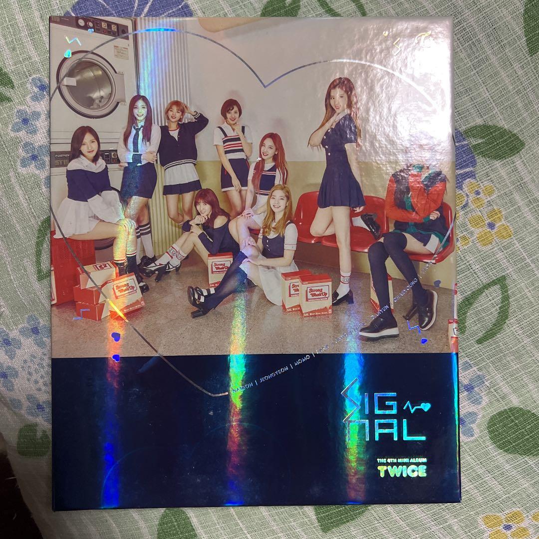 TWICEのアルバムやCDなどのまとめ売り