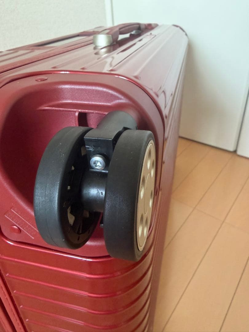 RIMOWA　　リモワ　サルサ デラックス　63リットル　4輪 スーツケース