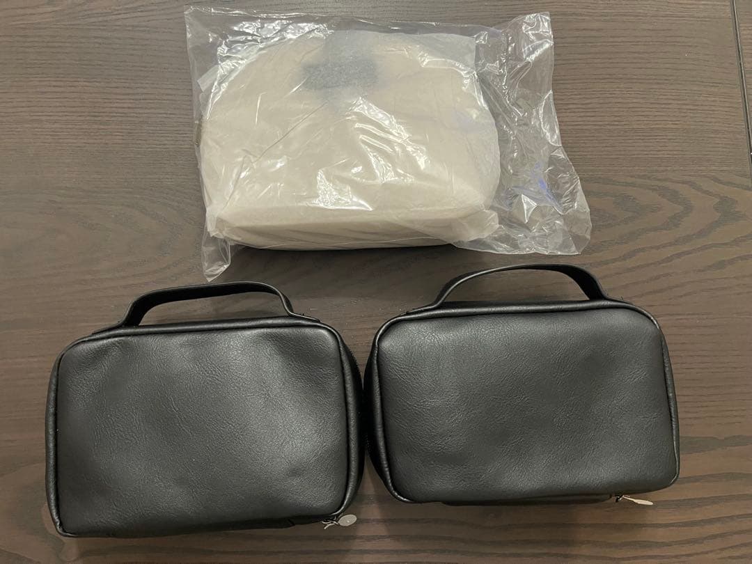 カタール航空ビジネスクラスアメニティ　男性用2点、女性用1点