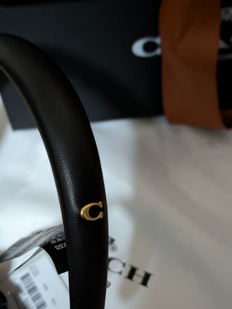COACH ブラックレザー ヘアバンド