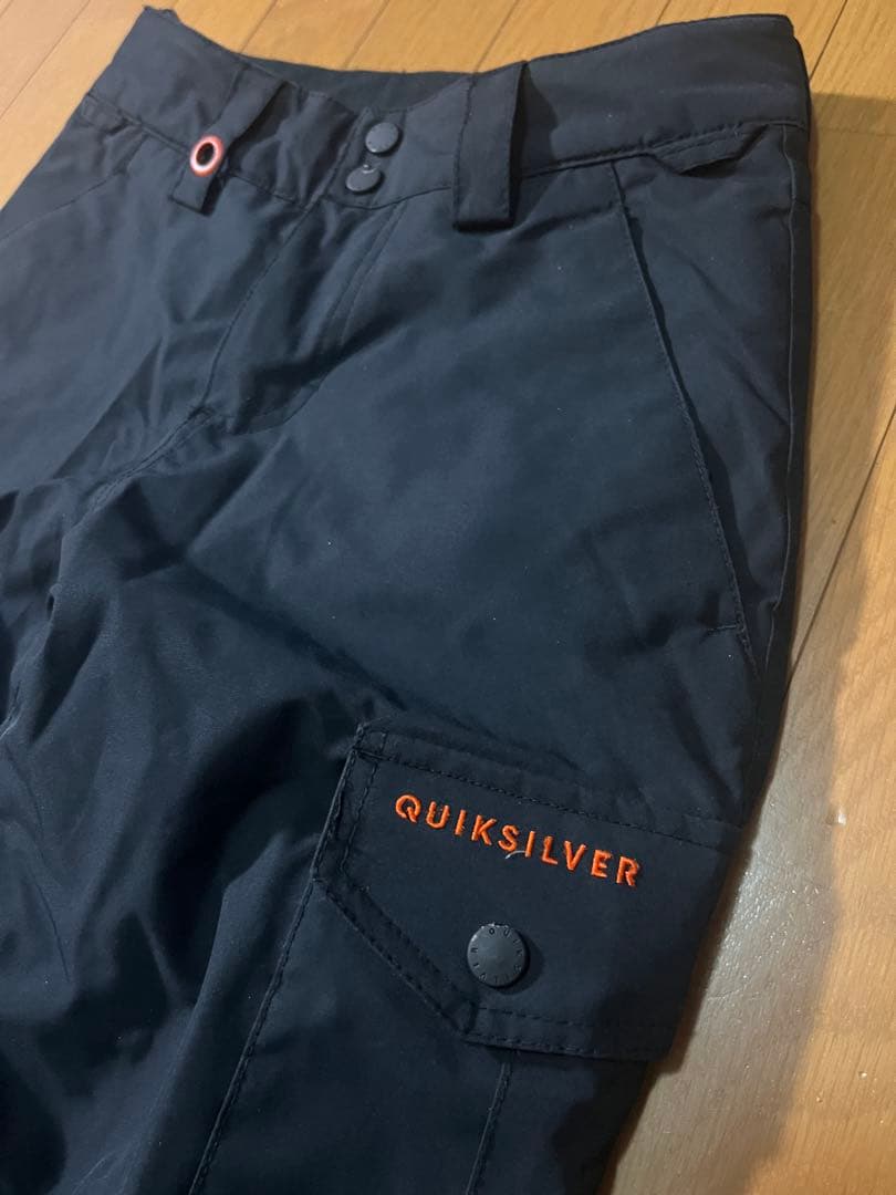 値下げ送料込みQuiksilver スノーボードパンツ キッズ ユース12/L