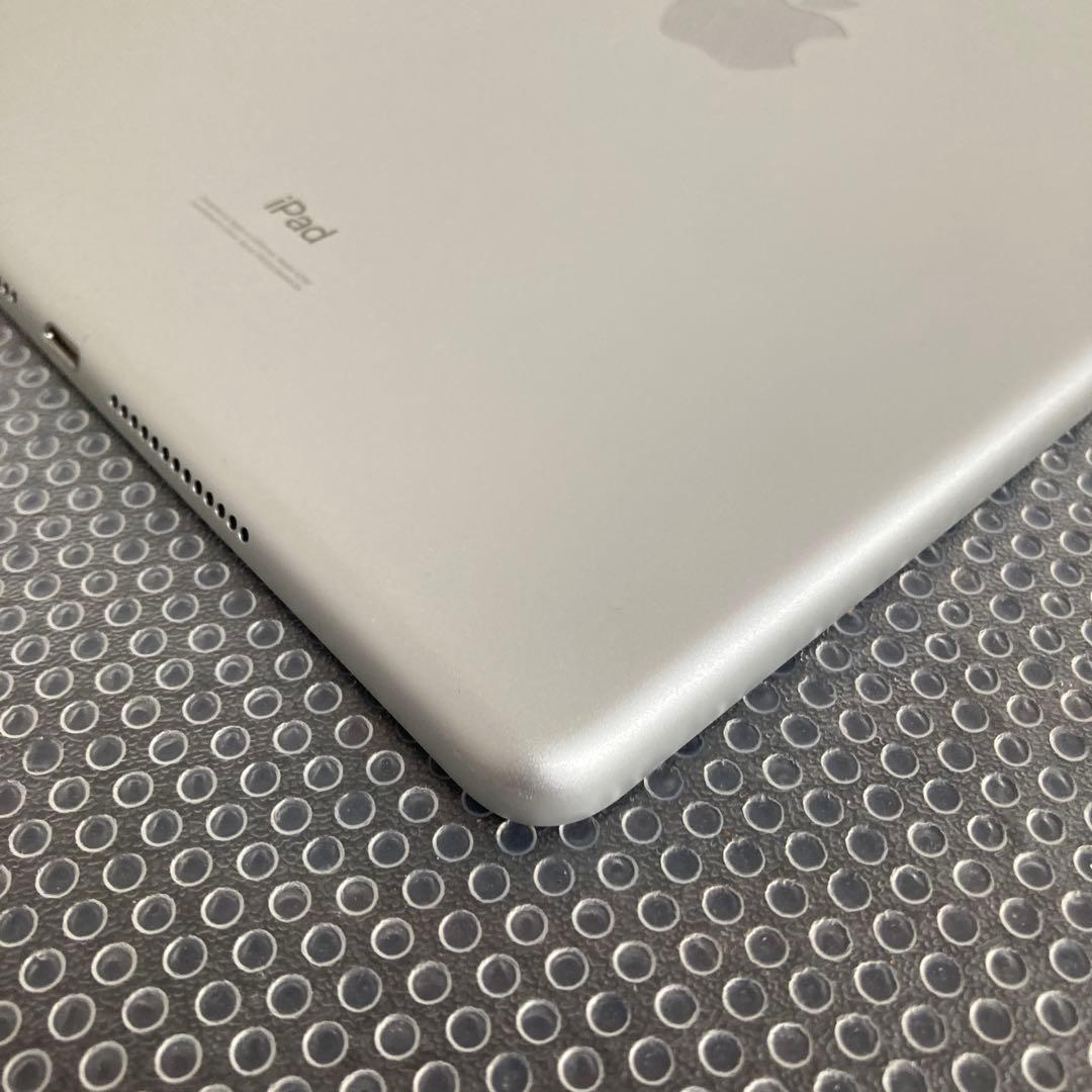 1057【早い者勝ち】電池良好☆iPad7 第7世代 32GB WIFIモデル☆