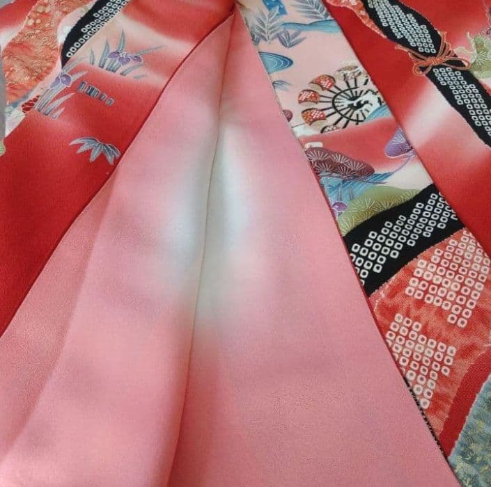 圧巻の振袖&極美品【正絹 和装小物 着物 振袖 留袖 和装 訪問着 黒留袖】