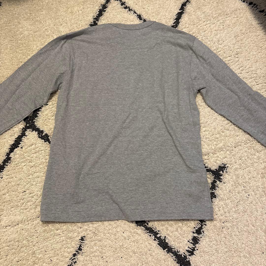 COMME des GARÇONS PLAY グレー Tシャツ M