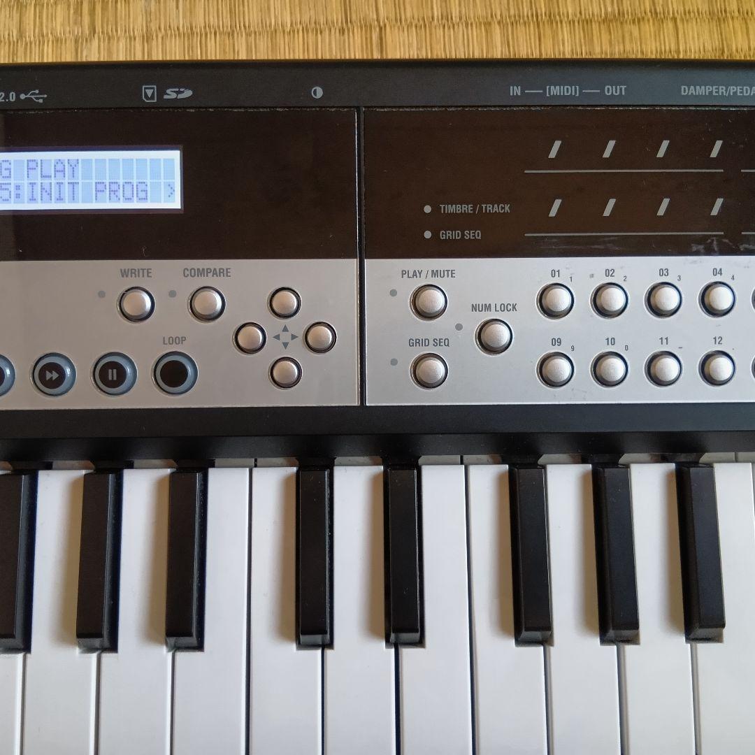 KORG microSTATION シンセサイザー