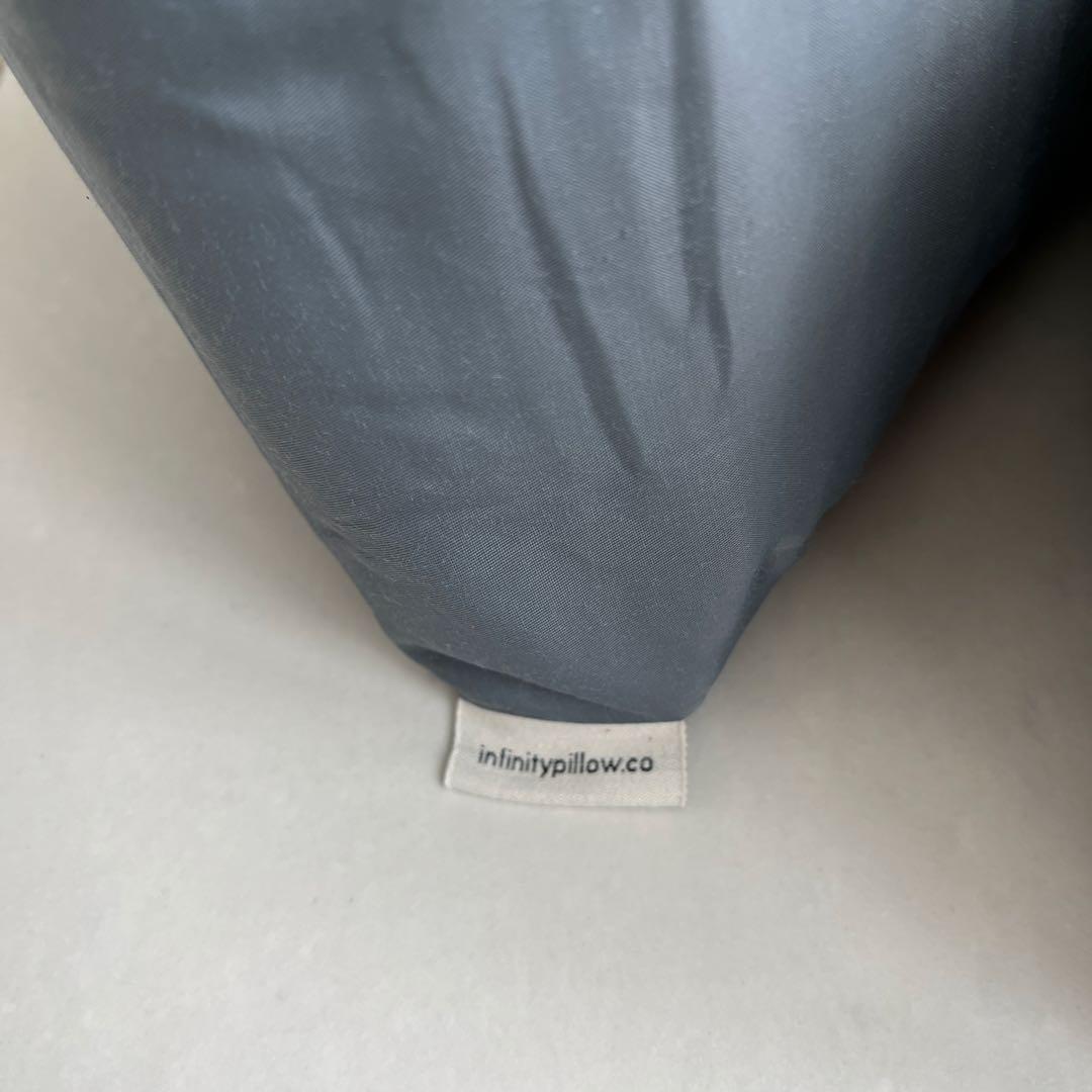 ☆Huzi Infinity Pillow (インフィニティーピロー) ☆グレー