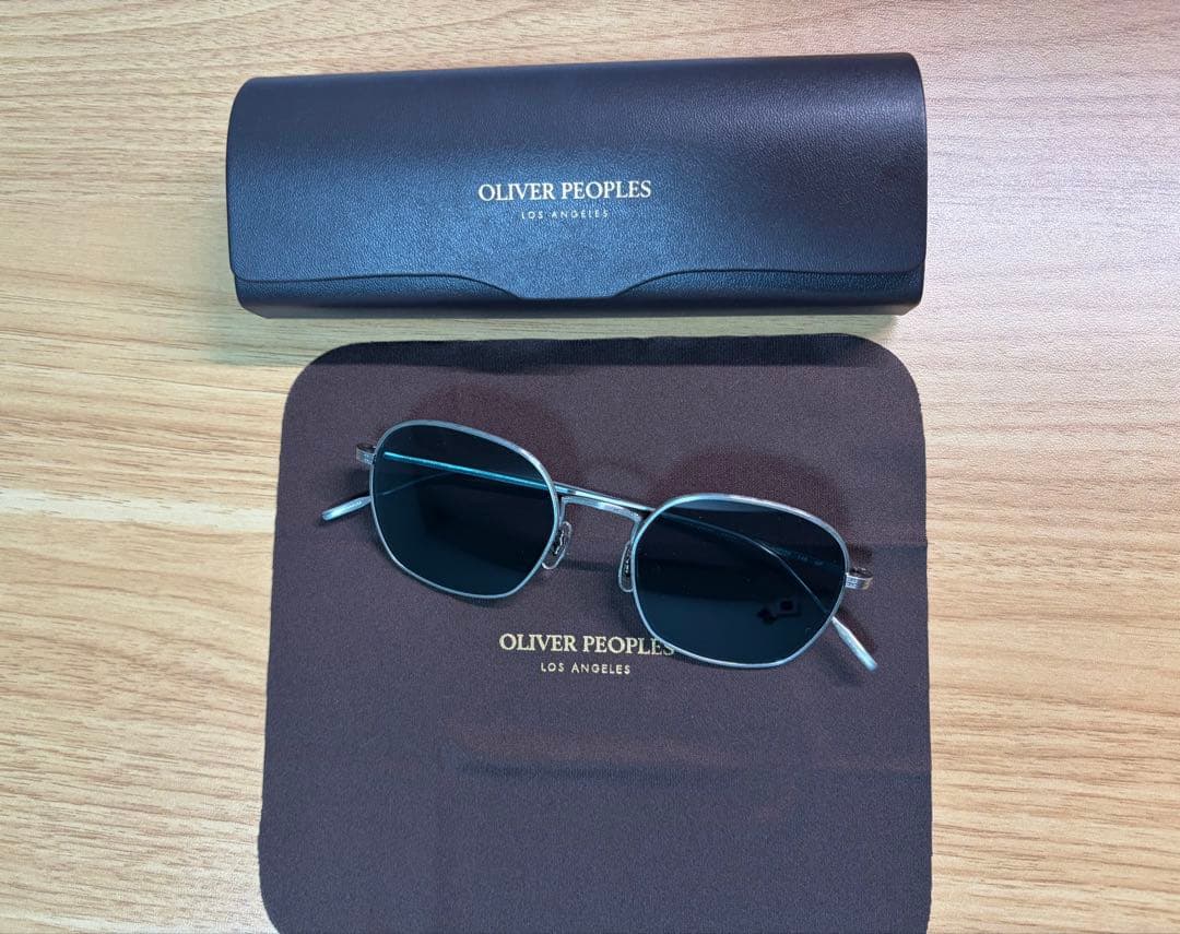 OLIVER PEOPLES サングラス Ades OV1307ST ブルー