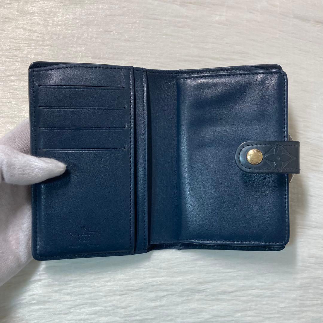 早い者勝ち　LOUIS VUITTON ルイ・ヴィトン　二つ折り　がま口　紺