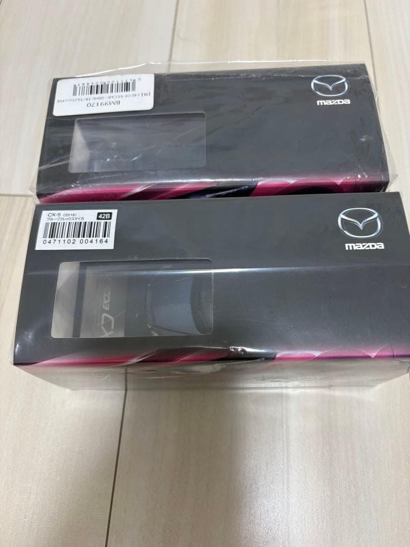 MAZDA CX-5 モデルカー　1/43 2個セット