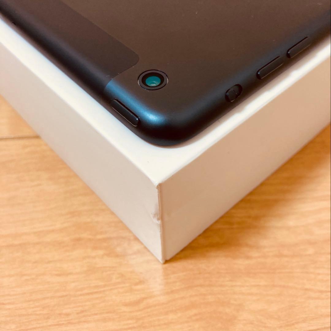 【美品】Apple iPad mini Wi-Fi Cellular 32GB