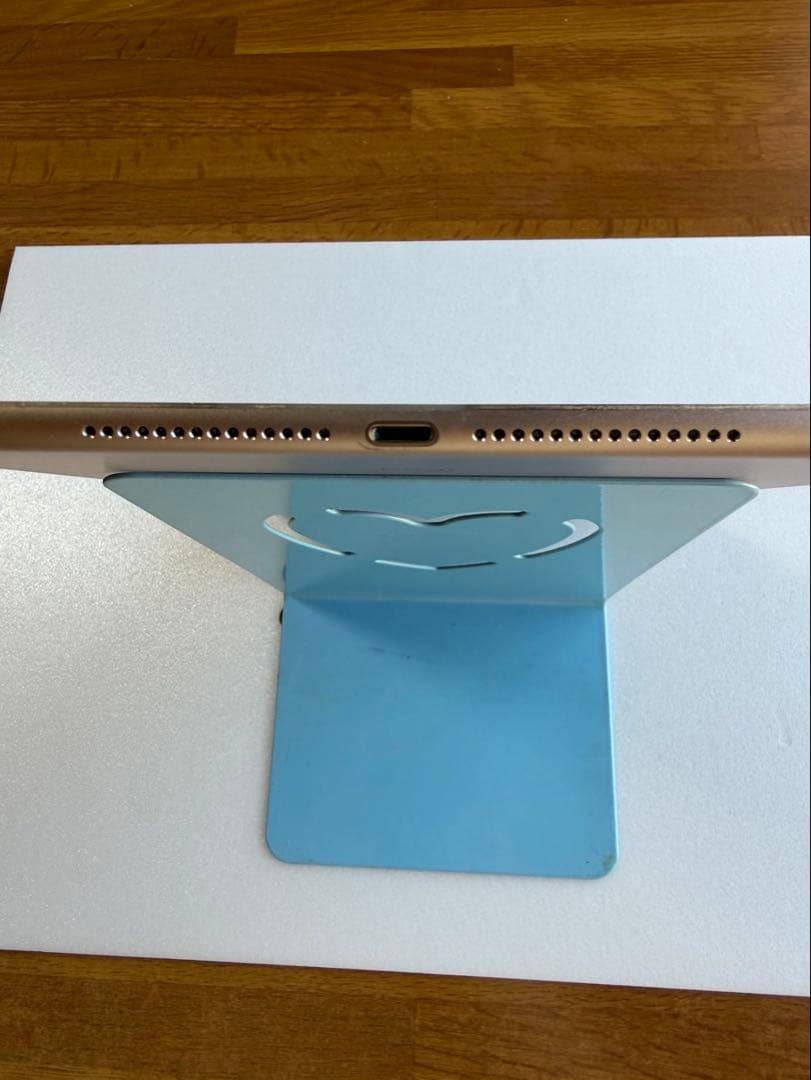 iPad Air 2 16GB ゴールド Wi-Fi 美品 初期化済み 動作良好