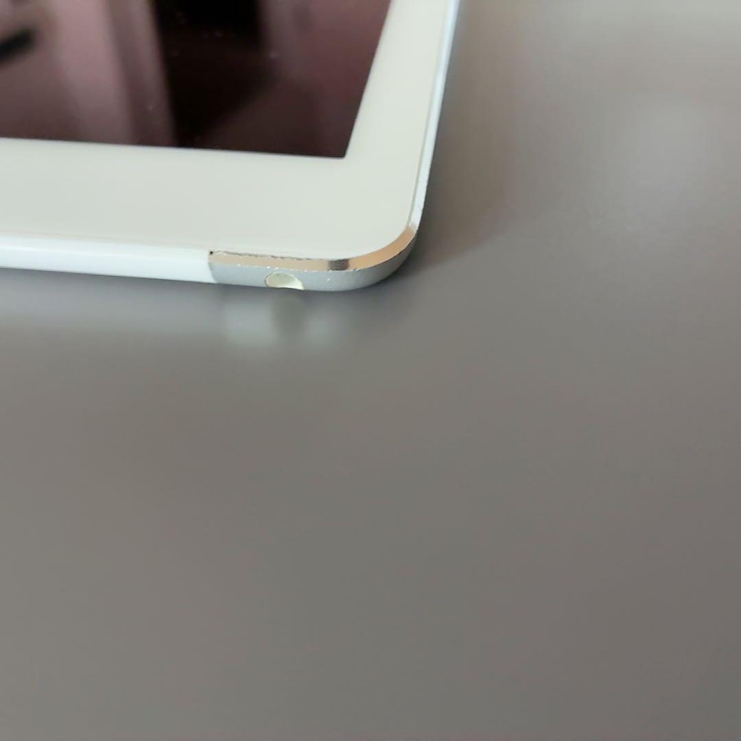 iPadAir2 シルバー Wi-Fiモデル