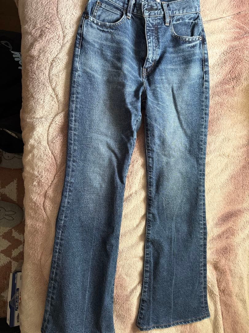 パンツ MOUSSY MVS flare 25inch
