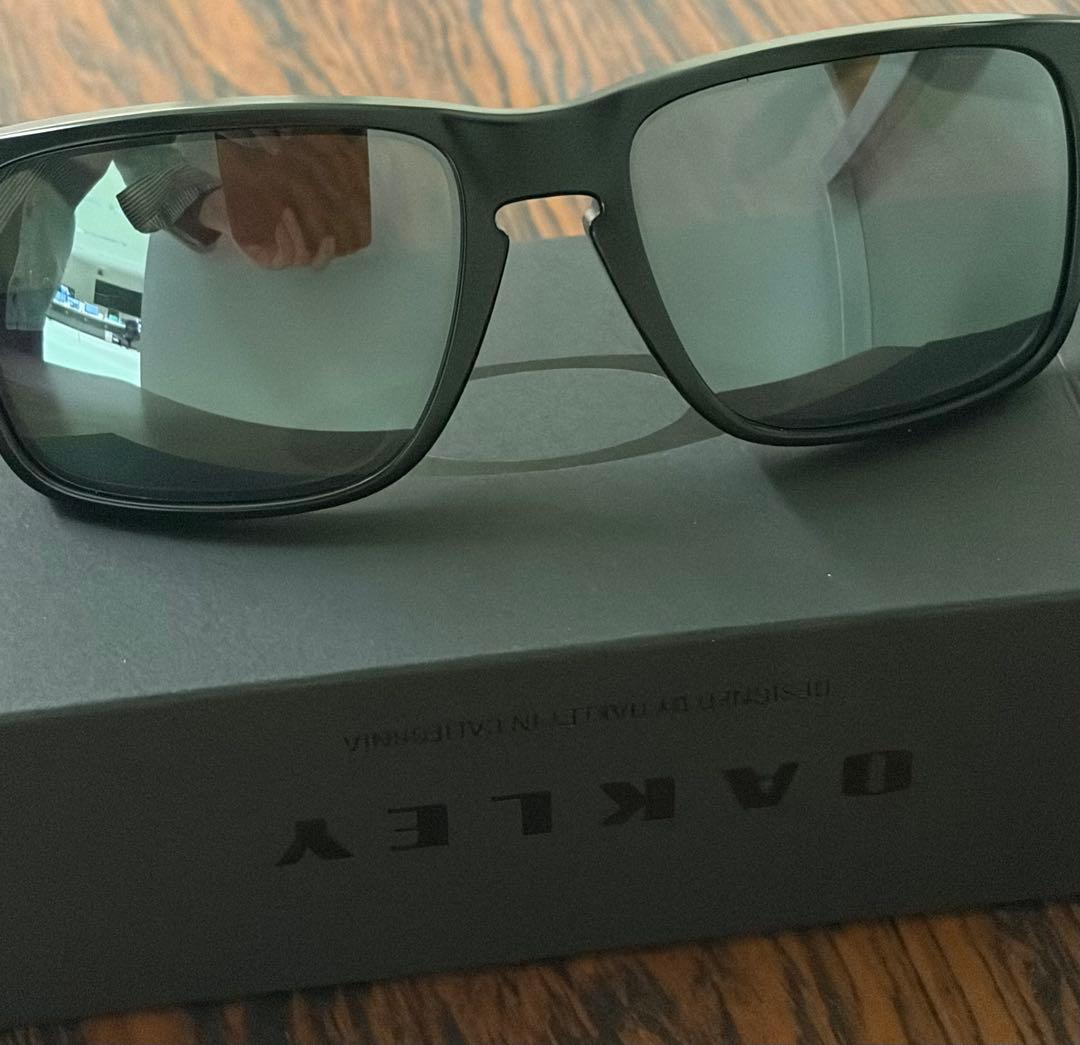 【OAKLEY】HOLBROOK(A) 0OO9244/2556 偏光USED