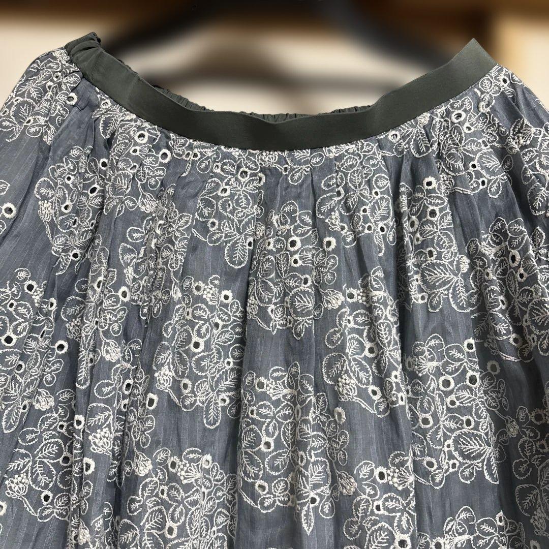 ⭐︎ミナペルホネン美品直営店限定sometimes lucky スカート40⭐︎