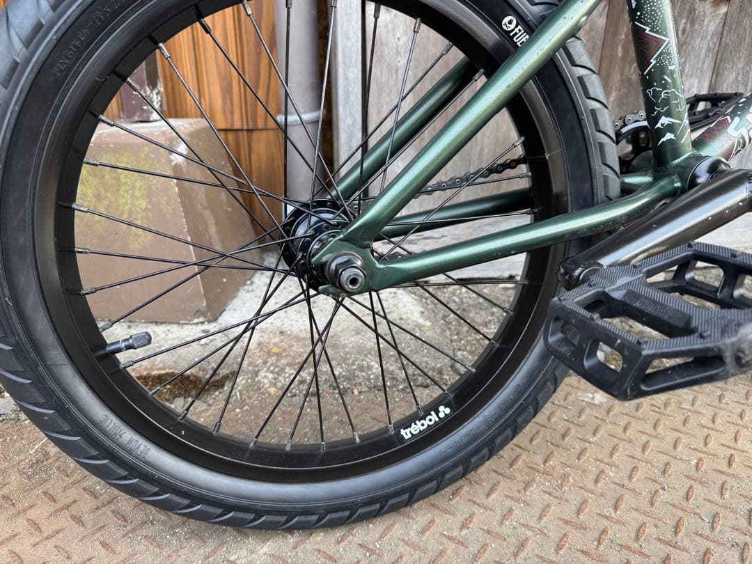 BMX FLYBIKES SUPERNOVA 18インチ