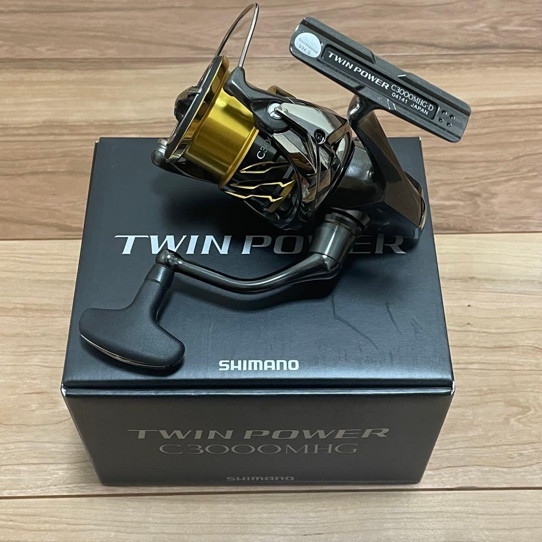 SHIMANO TWIN POWER C3000MHG スピニングリール