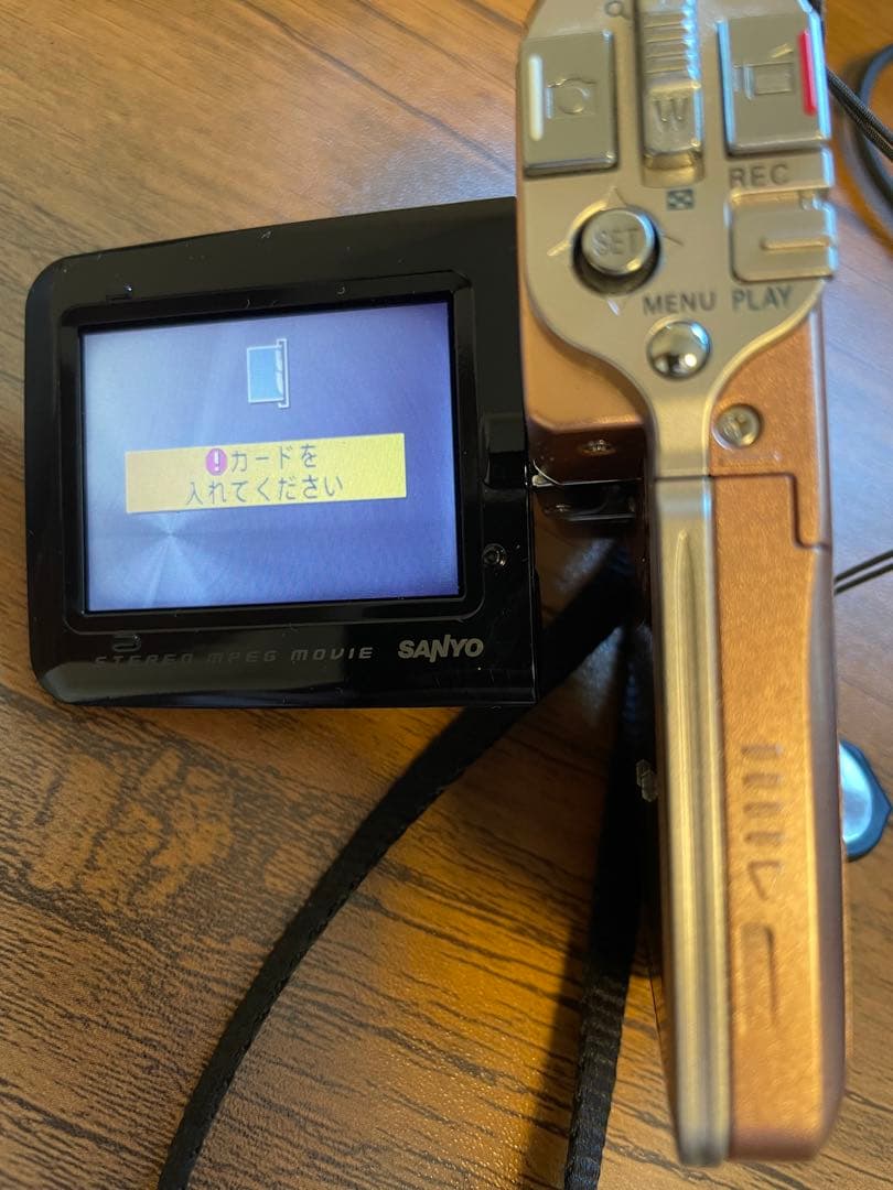 SANYO Xacti DMX-C5 コンパクト デジタルビデオカメラ ピンク