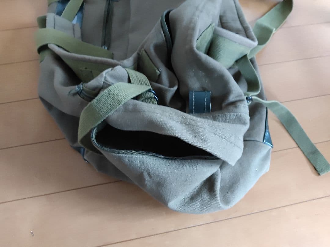 ★軍放出品◆大容量ボストンバック バックパックarmyデザイン 陸軍