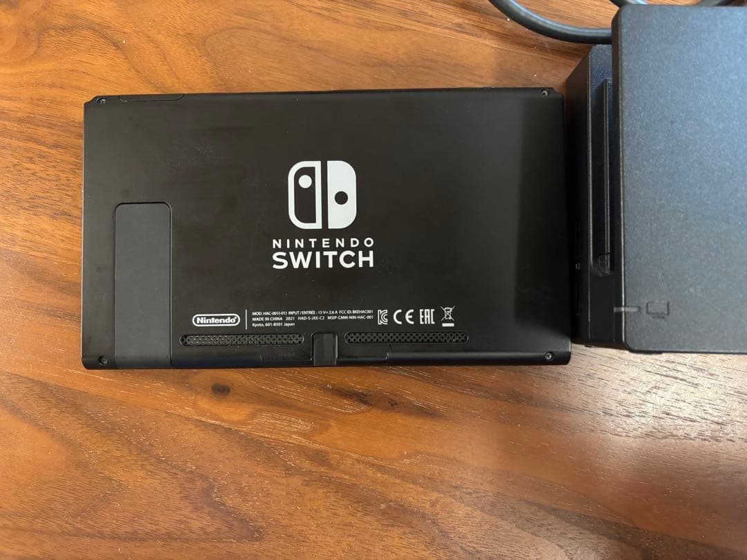 Nintendo Switch 本体スマブラ付き ドック充電器 コントローラー付