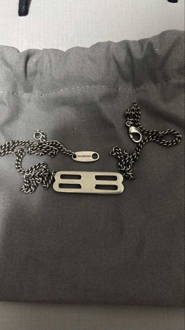 balenciaga bb icon ネックレス