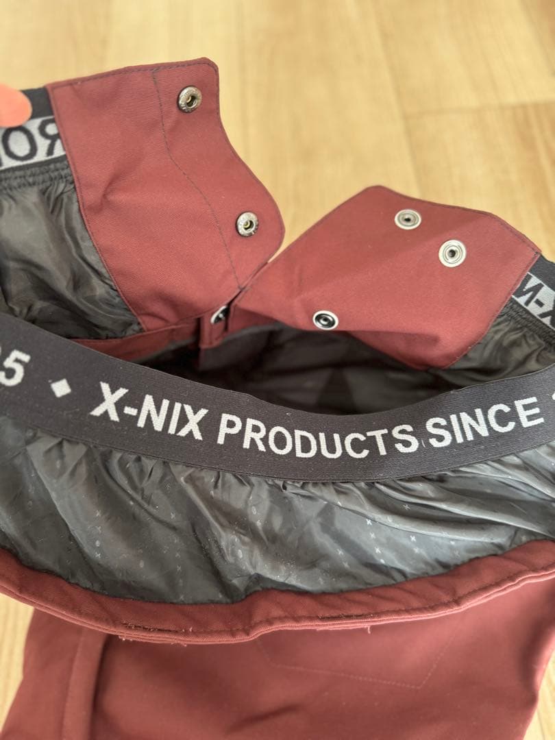 x-nix(エックスニクス) スノボウェア上下セット　Sサイズ