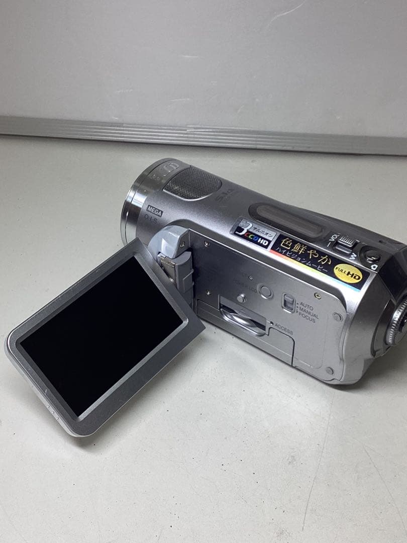 d*9様 ジャンク　Panasonic & Canon IVIS HF R10
