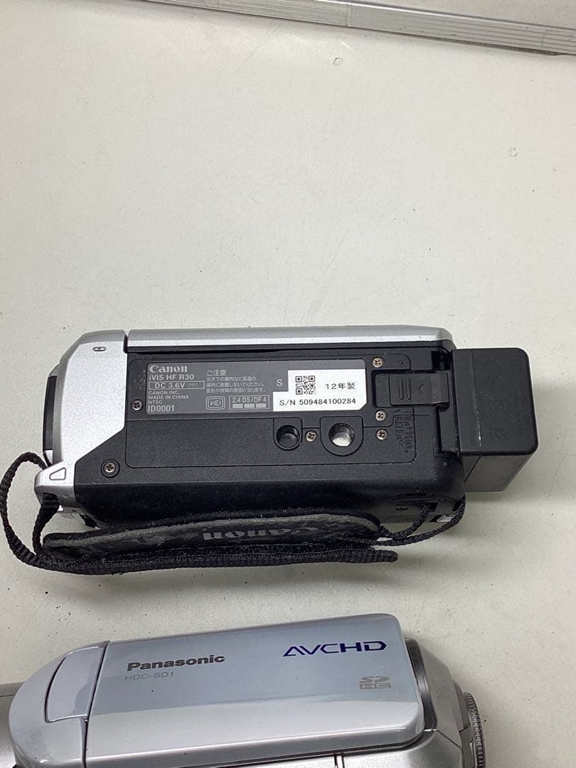 d*9様 ジャンク　Panasonic & Canon IVIS HF R10