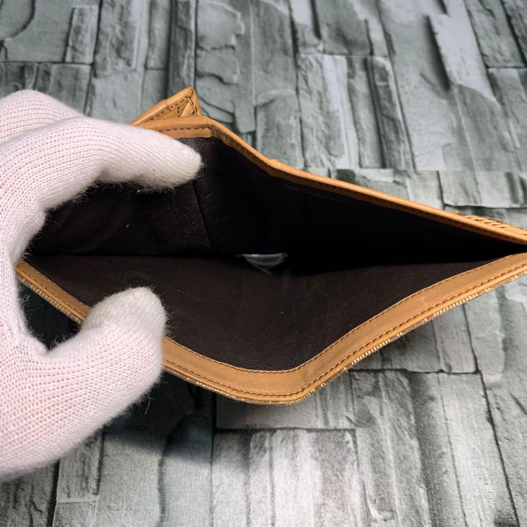 GUCCI グッチ 二つ折り財布 GGキャンパス シルバー金具
