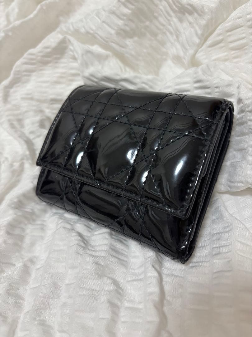 【Lady Dior】ロータスウォレット　カナージュ財布