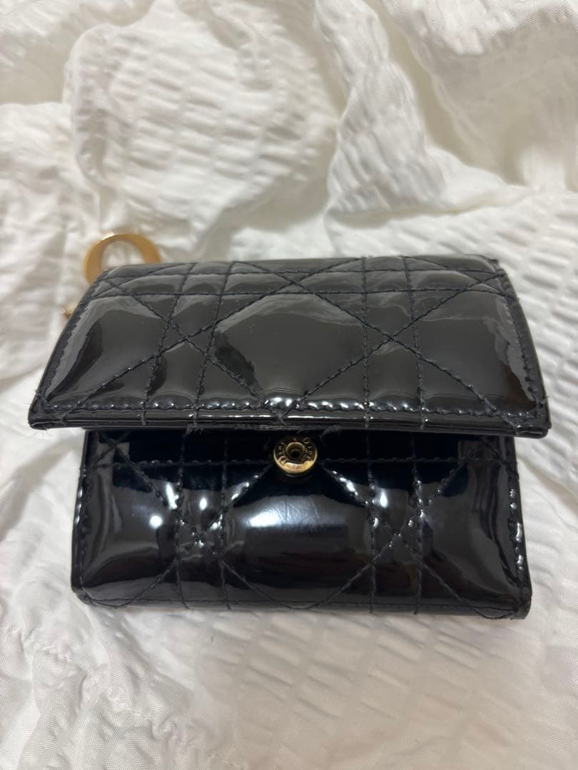 【Lady Dior】ロータスウォレット　カナージュ財布
