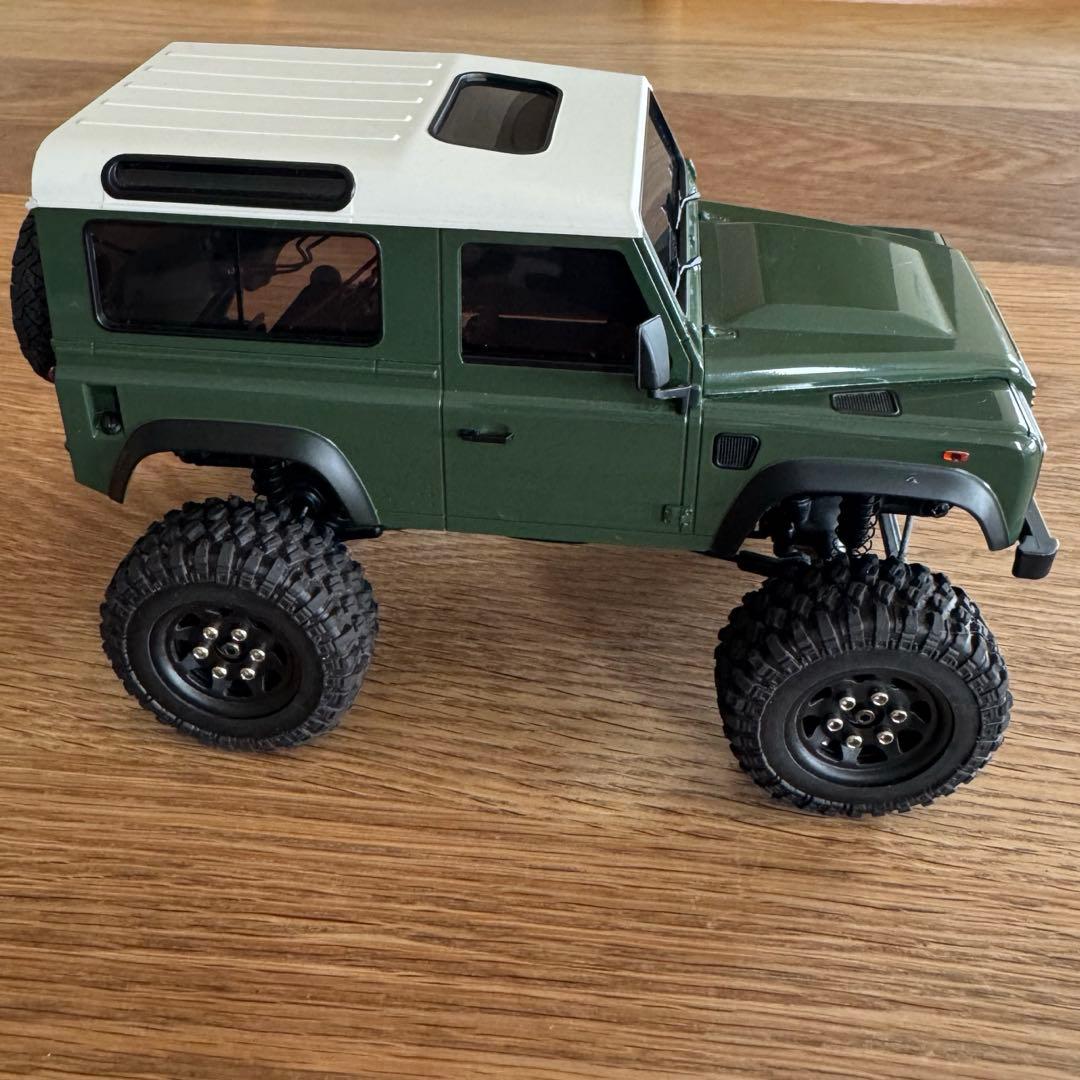 京商　Mini-Z 4x4 ディフェンダー