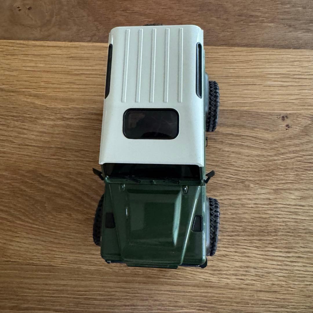 京商　Mini-Z 4x4 ディフェンダー
