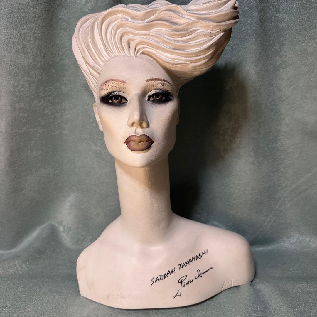 大型オブジェ　彫刻　美術品　ヘアサロン　女性　芸術品　飾り物　インテリア　まつ毛
