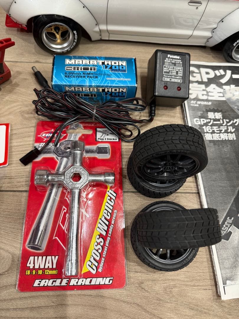 フルセット　良品　京商　ピュア10 gp10 ハコスカ　エンジンカー　深リム