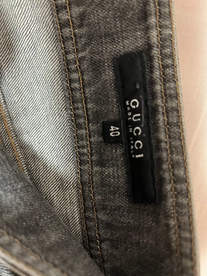 GUCCI グレー ストレートパンツデニムレディース40【美品】