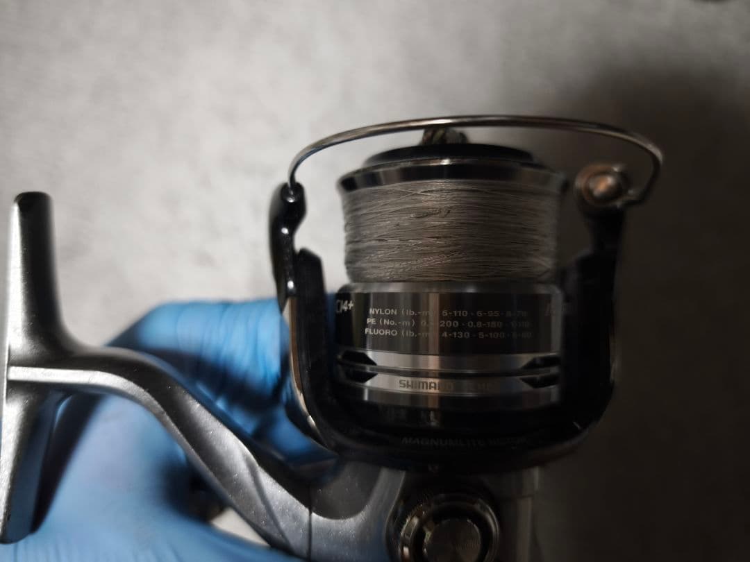 シマノ 12レアニウム CI4+ 2500S バス釣り スピニングリール