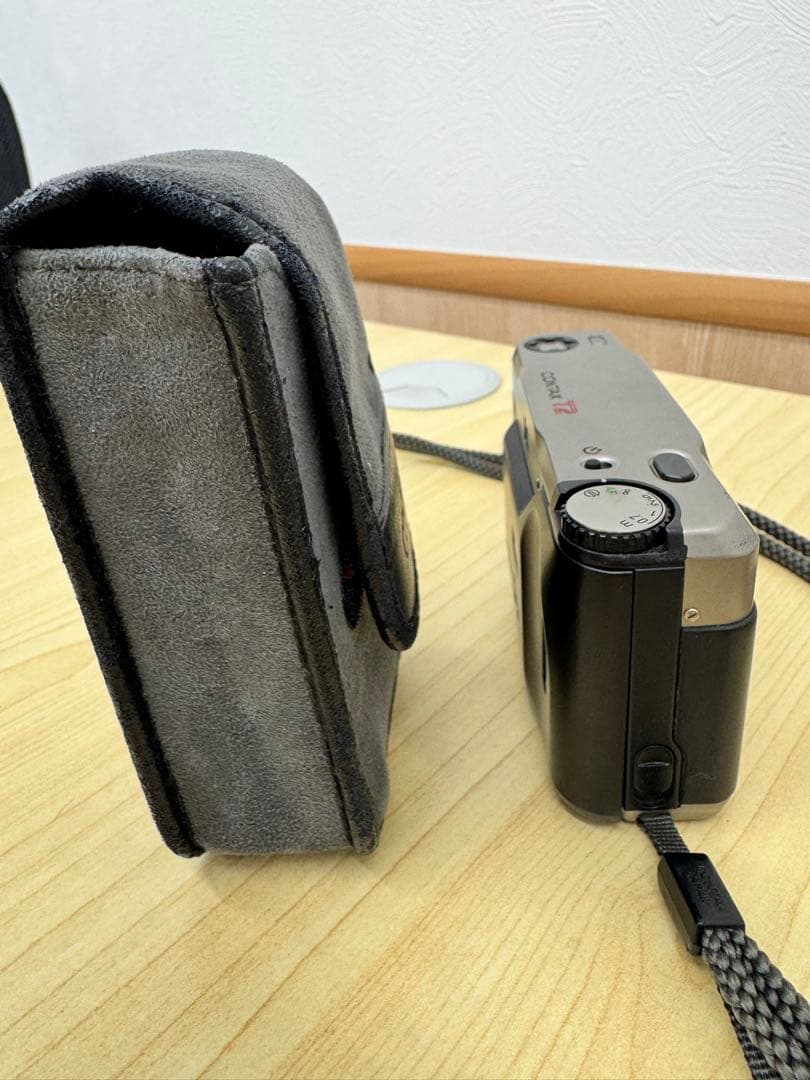 CONTAX T2 フィルムカメラ Carl Zeiss Sonnar