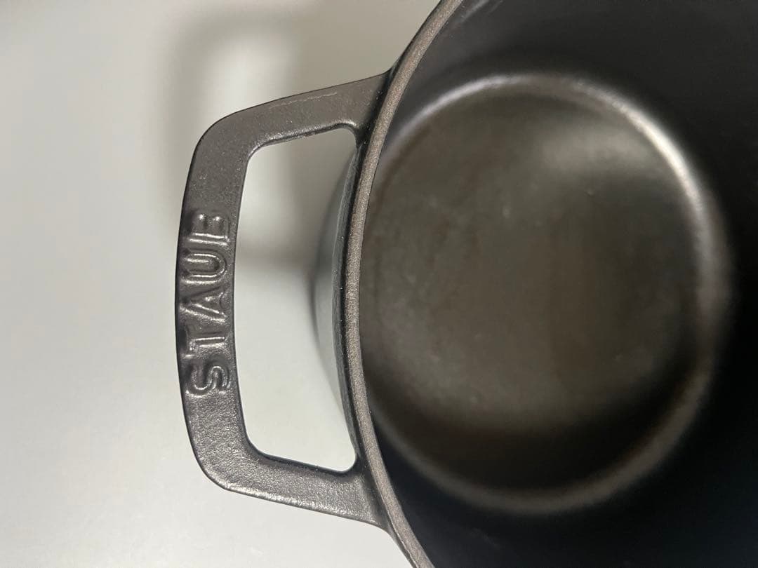 未使用・スチーマー付ストウブ staub ピコ・ココット ラウンド 22cm 黒