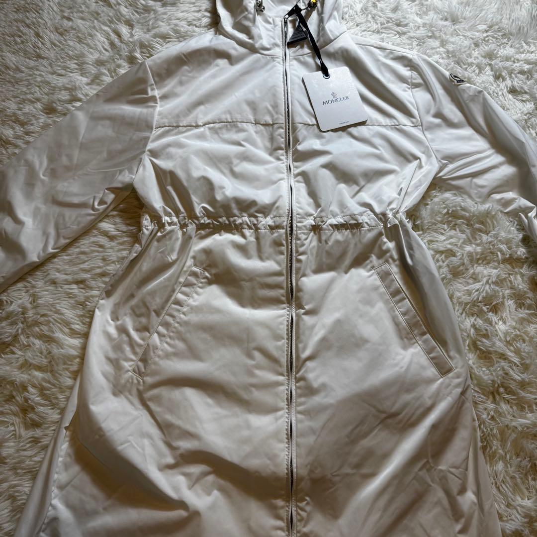 タグ付き未使用✨️MONCLER スプリングコート ナイロンジャケット 白