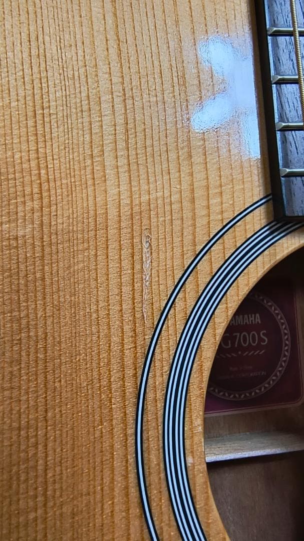 YAMAHA　アコースティックギター　FG700S