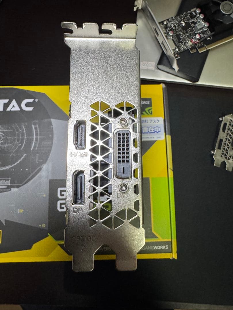 グラフィックボード・グラボ・ビデオカード ZOTAC GEFORCE GTX 1050 Ti 4GB