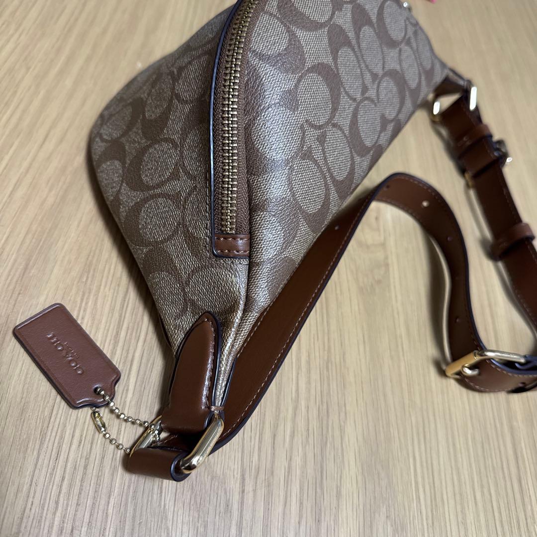 NAOMIさん専用・COACH ボディバッグ・ウエストポーチ ベージュ