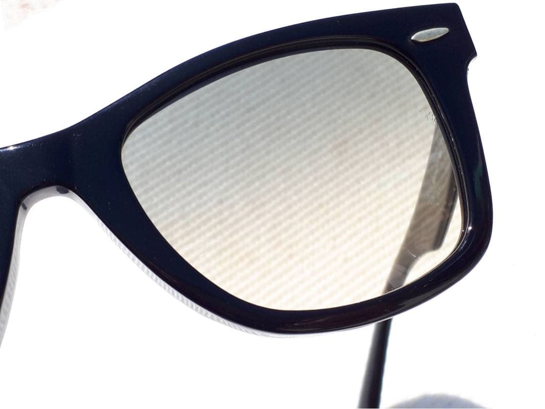Ray-Ban ウェイファーラー RB2140F 901/32 グラディエント