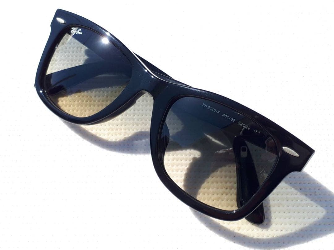Ray-Ban ウェイファーラー RB2140F 901/32 グラディエント