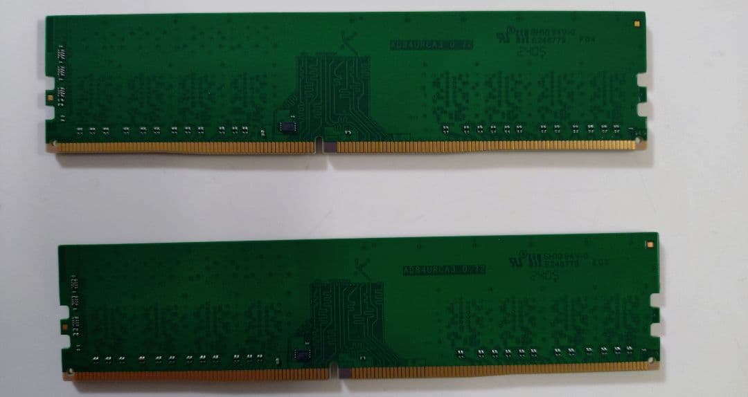 A-Data　メモリ16GB（8gb2枚）DDR4-3200　デスクトップ用