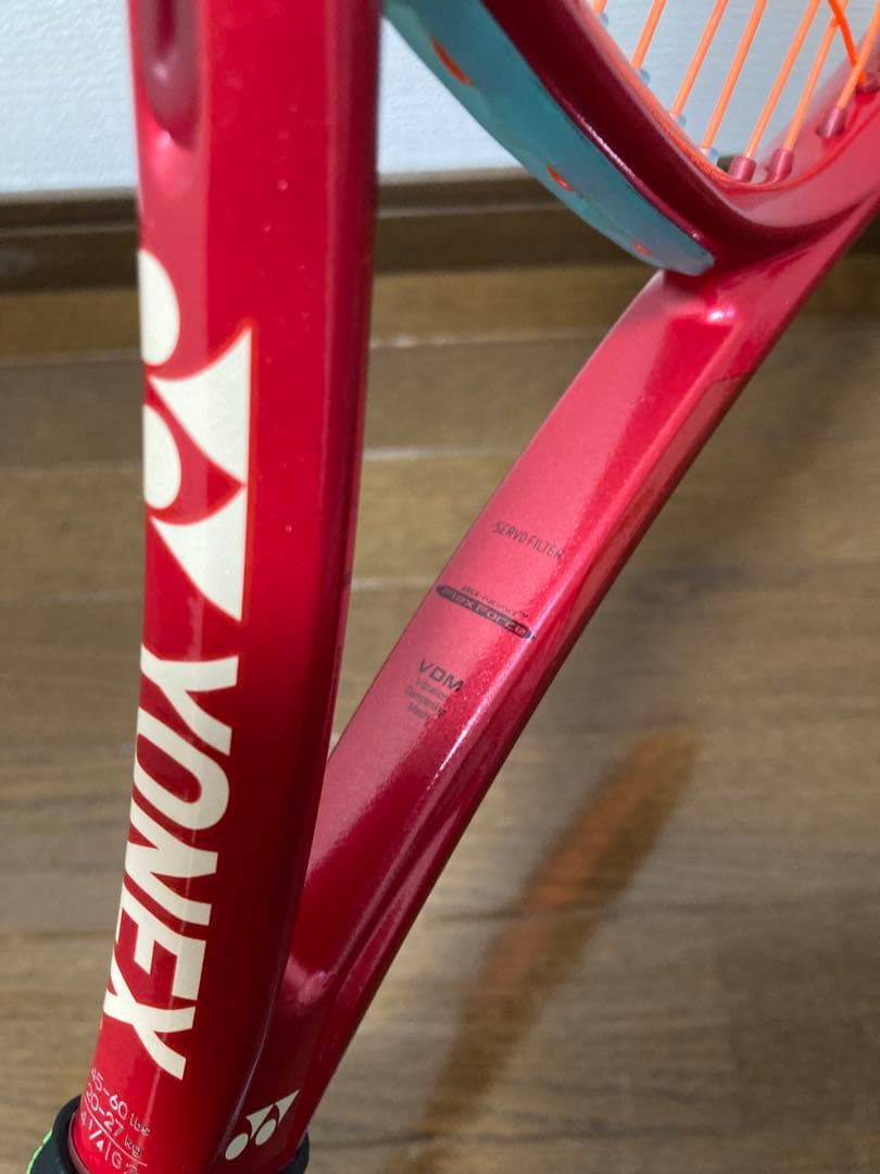 【美品】【中古】YONEX VCORE100D 2026年モデル