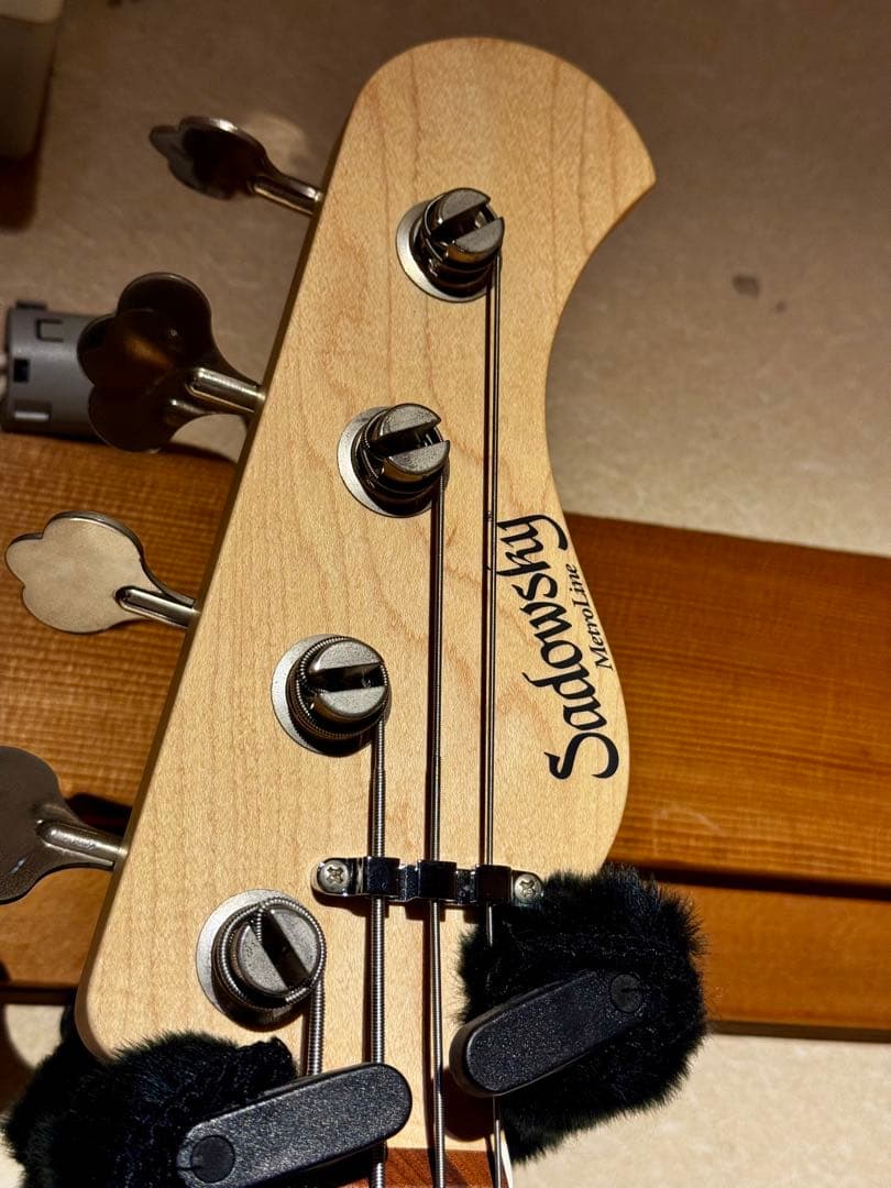 Sadowsky Metroline UV70 RWAL4 DLB(日本製)
