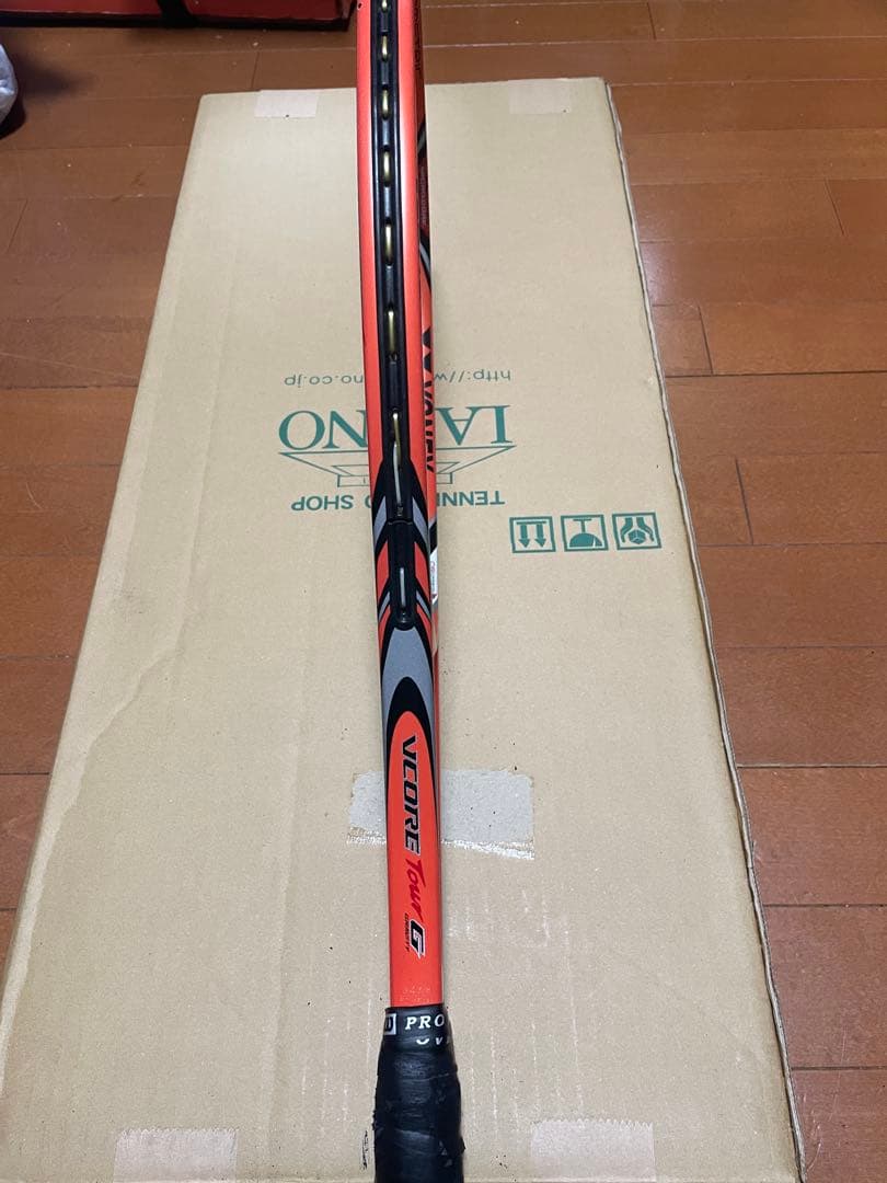 YONEX VCORE 98 テニスラケット レッド/ブルー